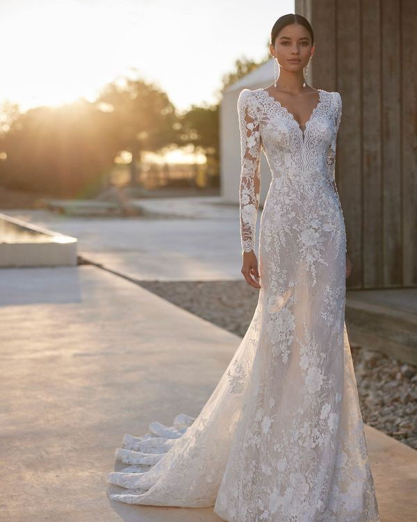 30+ Wedding Dresses with Sleeves: A Guide to Elegant Bridal Styles