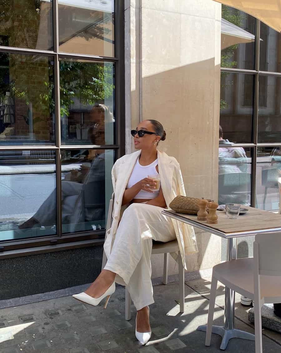 35+ Coffee Shop Date Outfit Ideas: Style That Brews Romance