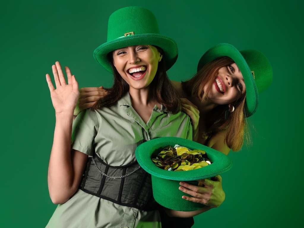 St. Patrick's Day Outfits for Women – Night Out Edition