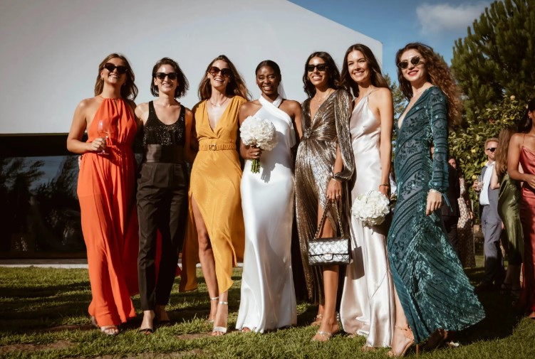 40+ Chic March Wedding Guest Outfits to Slay This Spring